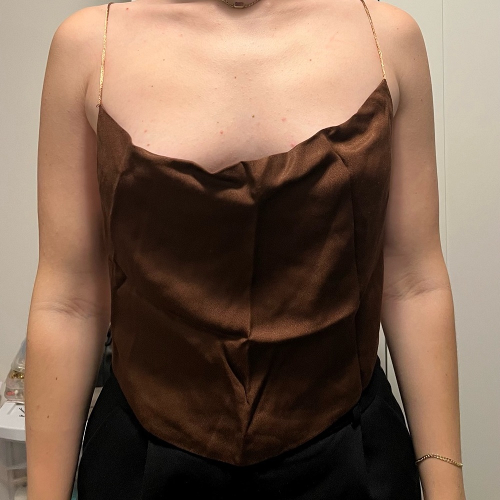 Open back top - Picture 2 of 3